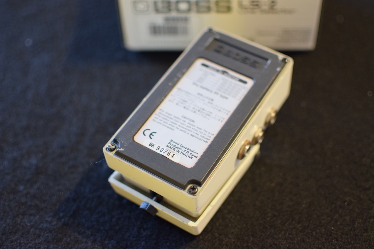 BOSS LS-2 Line Selector | LINER NOTES