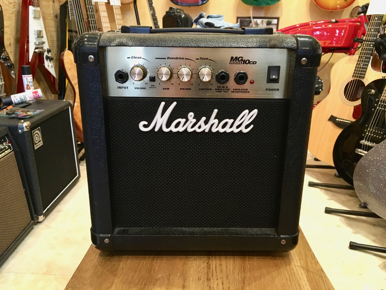 Marshall MG10CD | LINER NOTES