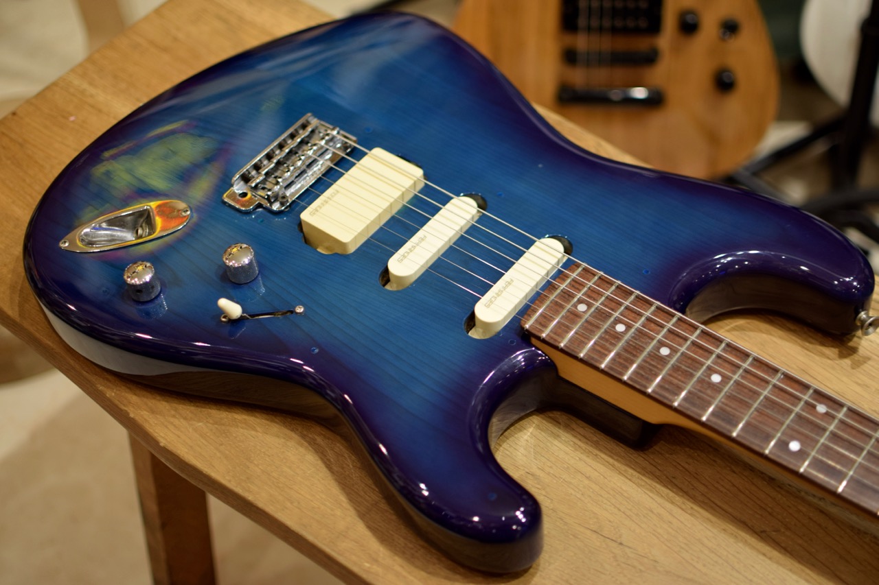 FERNANDES(フェルナンデス)STJ-40 ブルーバースト☆希少!!JS