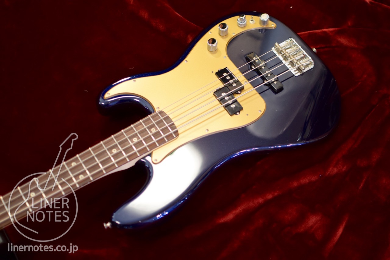 Fender Mexico Deluxe Active P Bass Special Mod. (Navy Blue