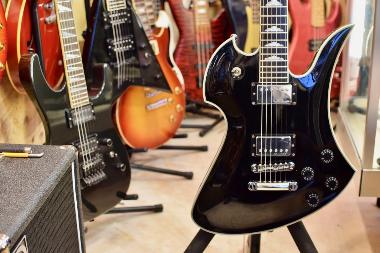 B.C.RICH Mockingbird モッキンバード special-