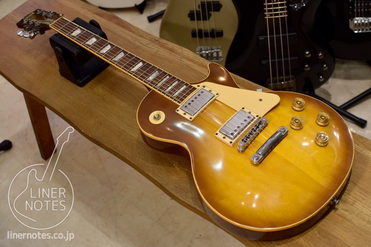 Gibson 2000 Les Paul Standard (Honey Burst) | LINER NOTES