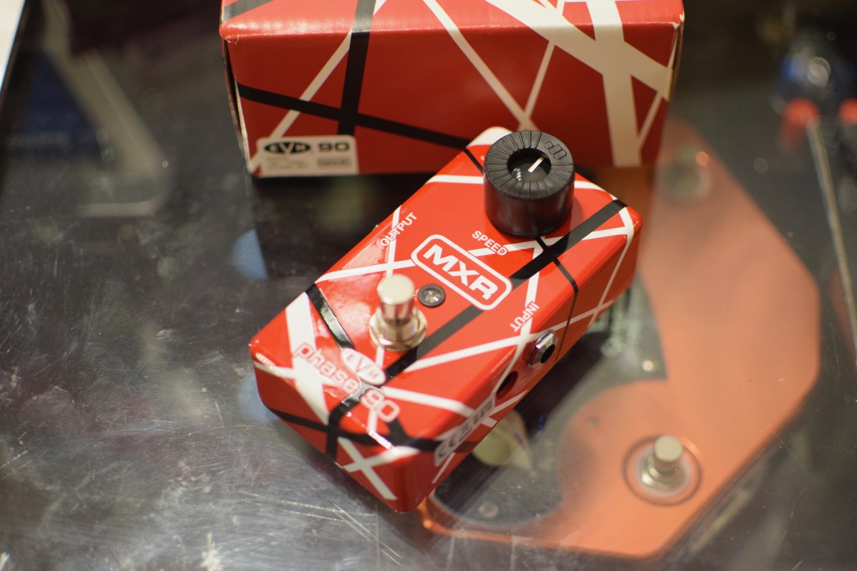 MXR EVH90 EVH Phase 90 | LINER NOTES