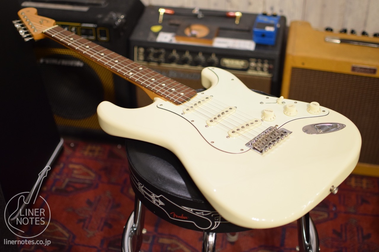 Fender Japan 1999-2002 ST62-70TX Stratocaster (Vintage White 