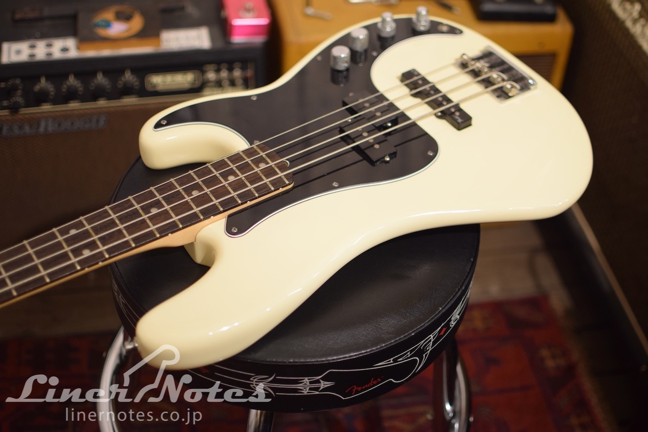 Fender USA 2012 American Deluxe Precision Bass N3 (Olympic White