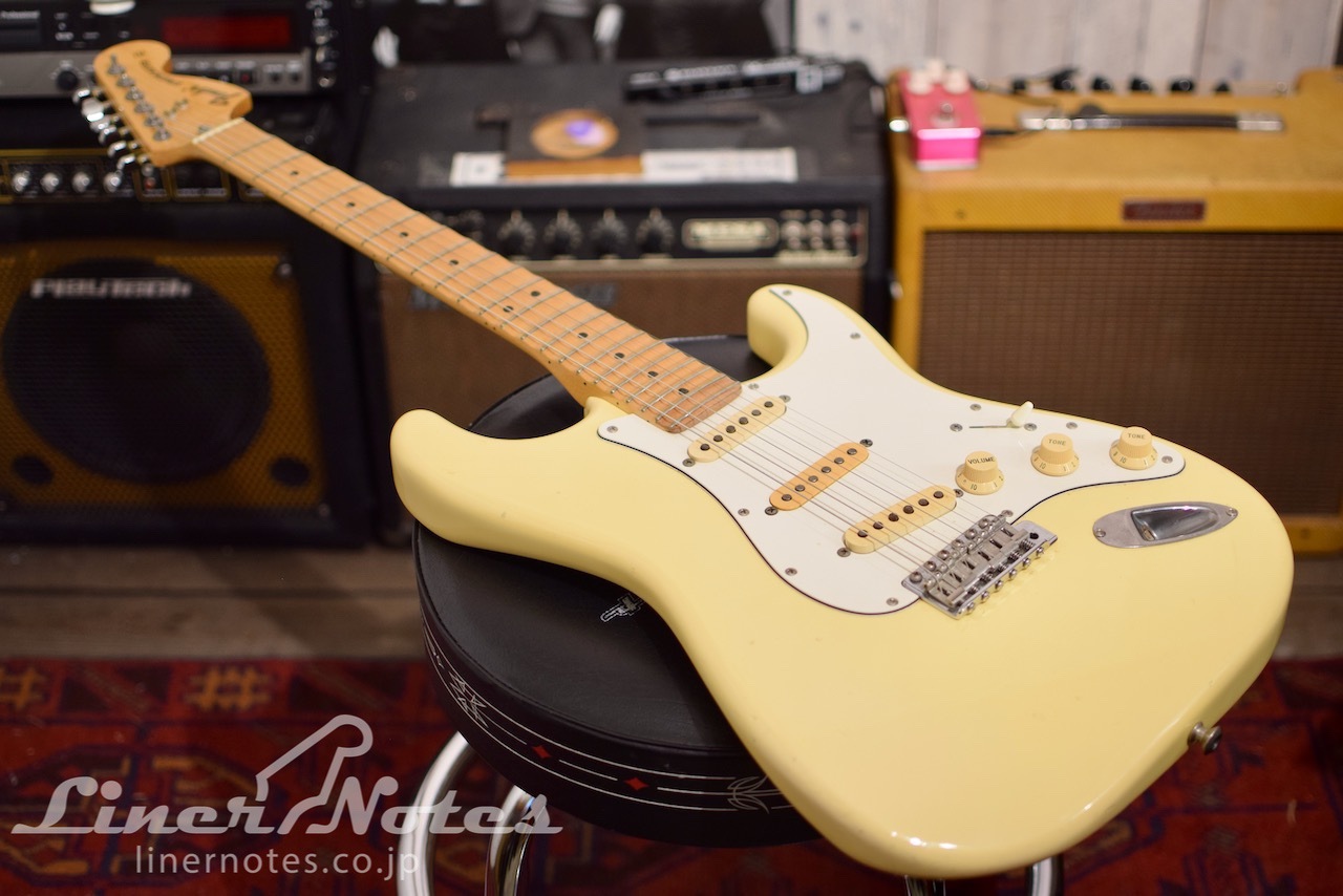 Fender Japan Late '80s ST72-95DM 22Frets Mod. (Yellow White 